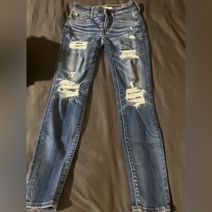 Distressed Blue Jeans American Eagle AE